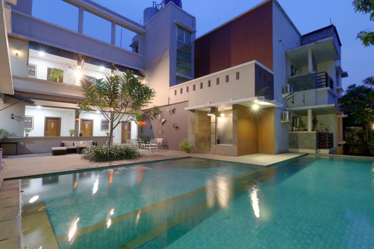 Mutiara Suites Jacarta Exterior foto